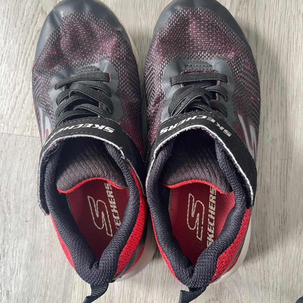 Boys Skechers size 2